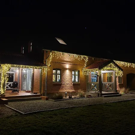 Przyjaciol Dom Nad Jeziorem - Mazury *