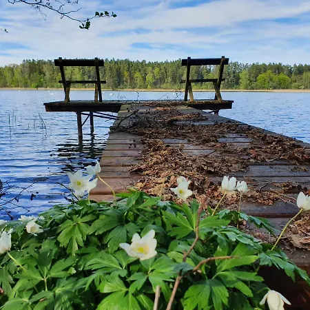Przyjaciol Dom Nad Jeziorem - Mazury Holiday home Miluki