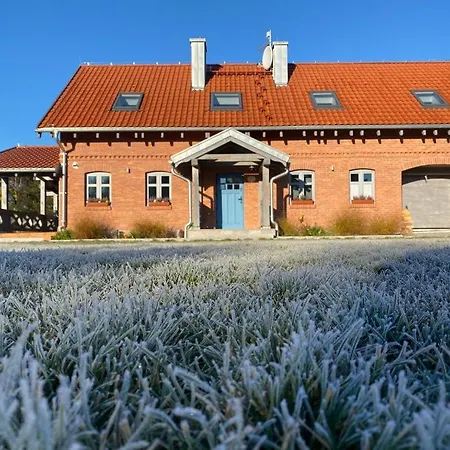 Holiday home Przyjaciol Dom Nad Jeziorem - Mazury